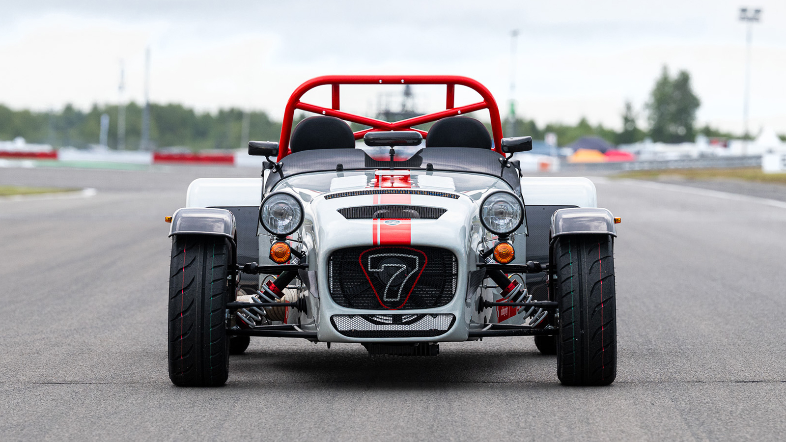 06-GALLERY-Nurbergring Edition-1600x900-NEW